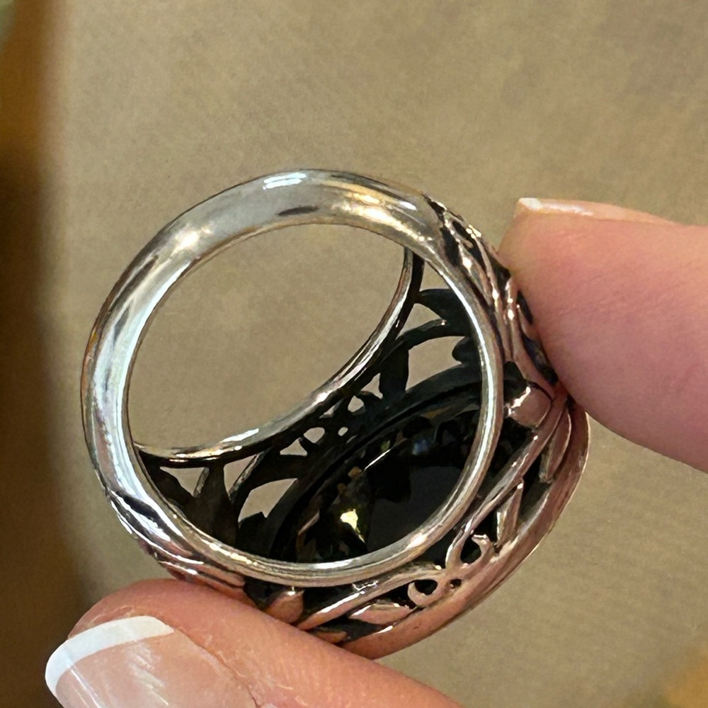 Silpada Ring Size 7 Black Oval Chalcedony Gemstone 925 Sterling Silver Indonesia - Picture 9 of 14